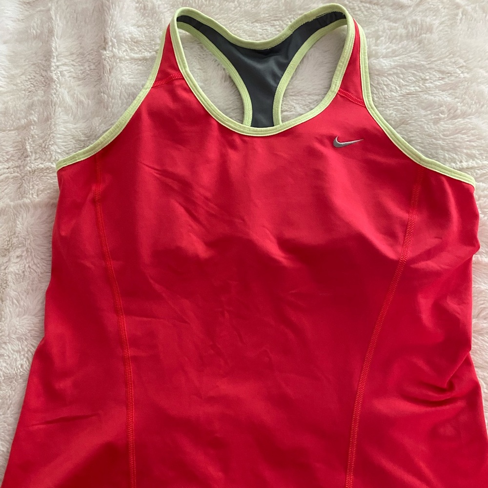 Nike dri-fit work out tank